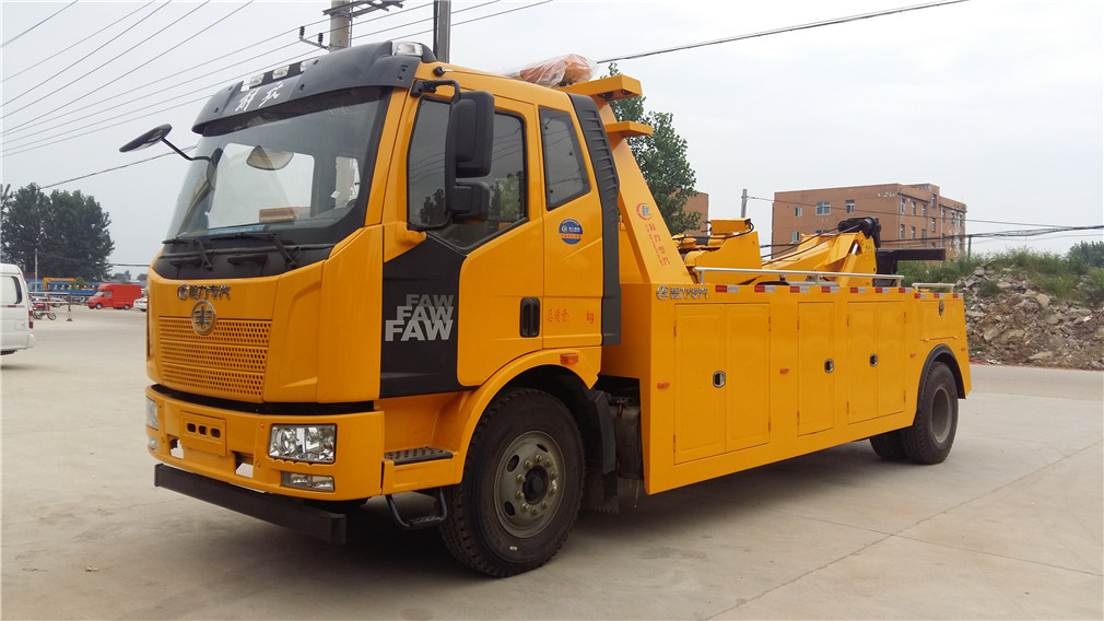 解放J6黄牌大型拖吊清障车19w